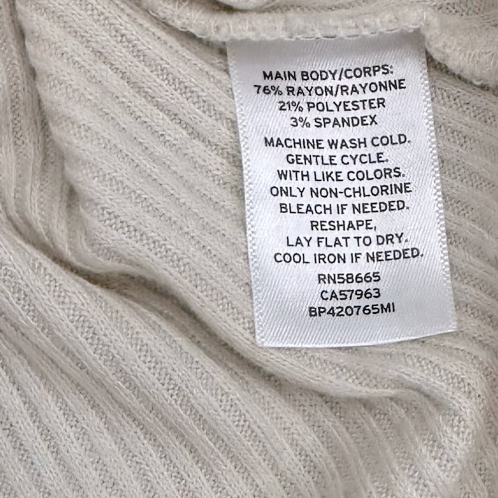 BP Puff Long Sleeve Ribbed Top - Picture 6 of 7